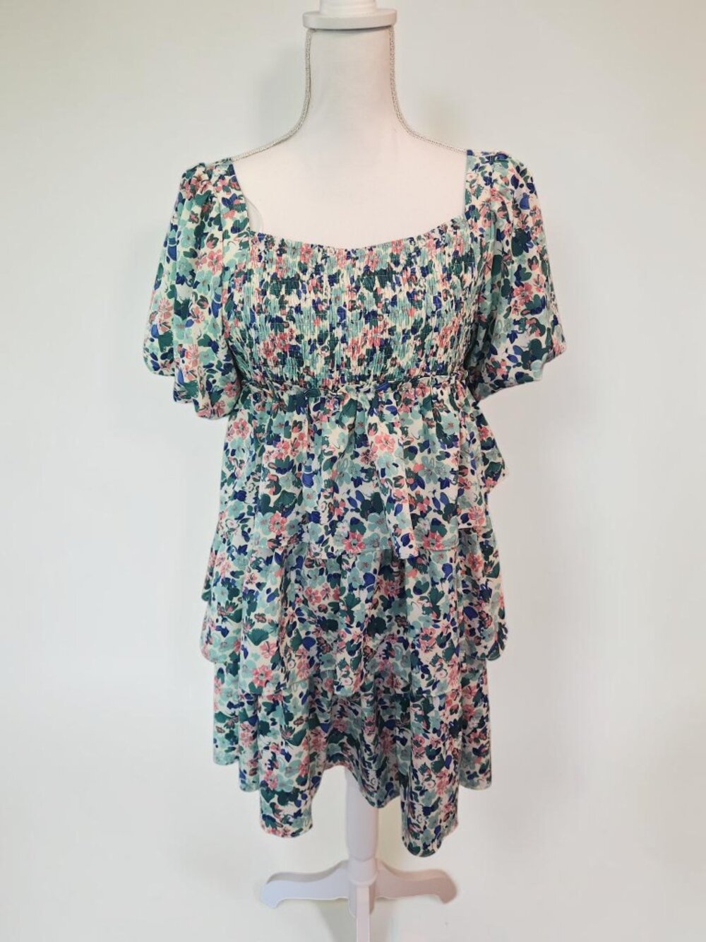 🌼 First Love Dress Size Large NWT | Floral Smocked Babydoll Mini - Picture 3 of 12